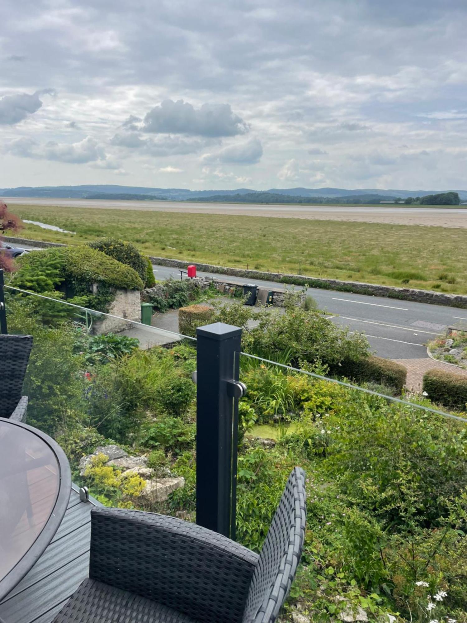 Watersedge Retreat, Views, Sunsets, Dogs Welcome Sandside  외부 사진